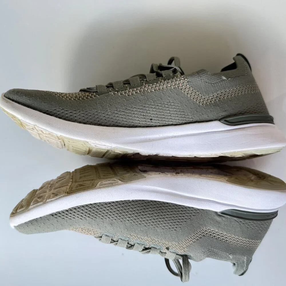 Athletic Propulsion Lab Size 8 Sneakers‎ Athleisure Active